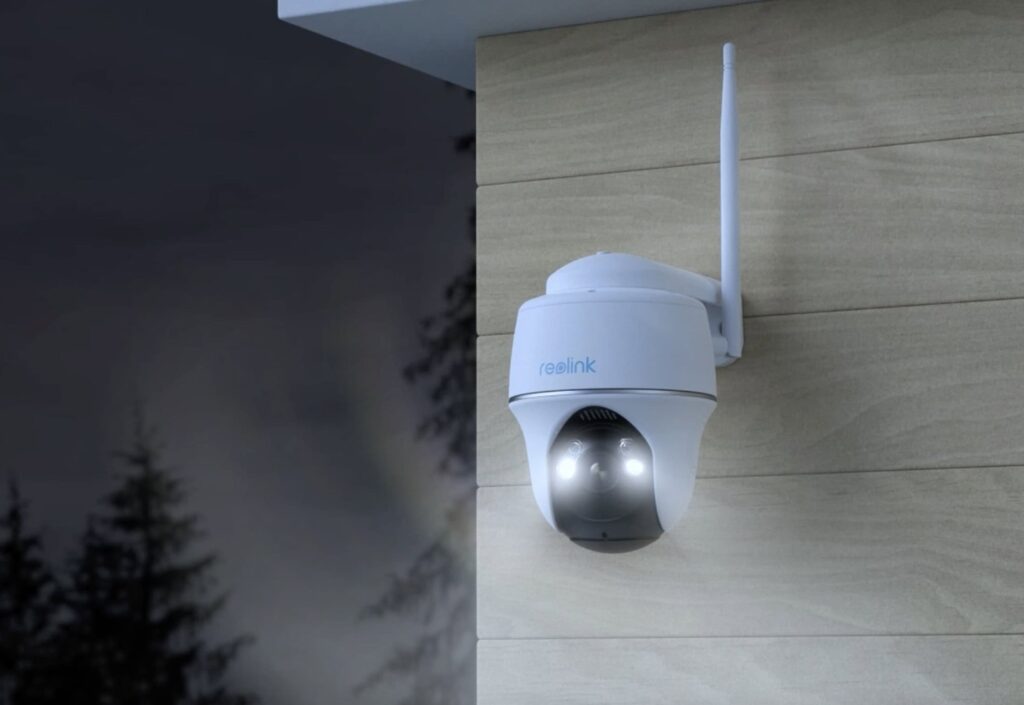 Should iPhone Users Buy Reolink Cameras?