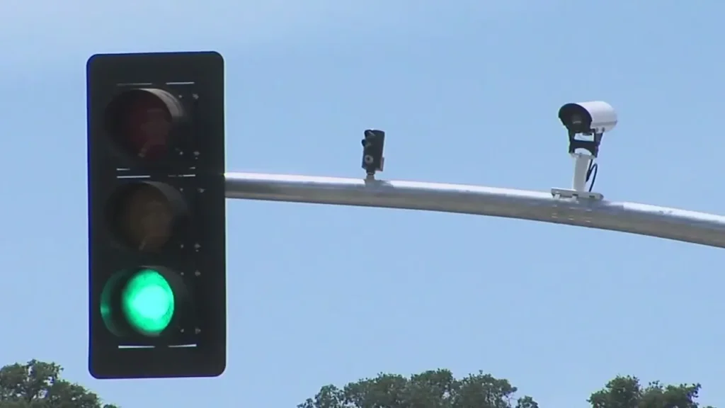 Are There Speed Cameras in Canoga Park?